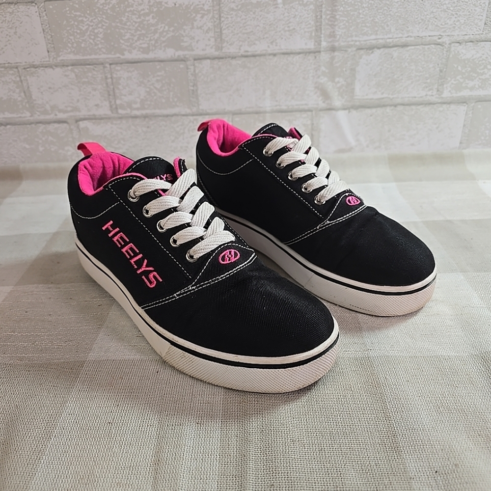 Heelys Women’s Pro 20 Wheeled Skate Shoes HE100760 Black Pink White Size 7